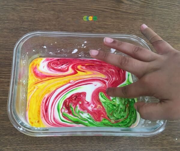 Make Rainbow Oobleck
