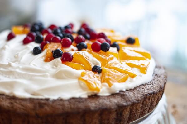 baking with kids