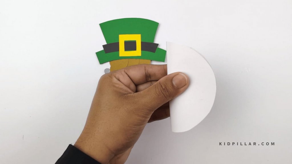 Cut a circle to make Rocking Pot of Gold Craft